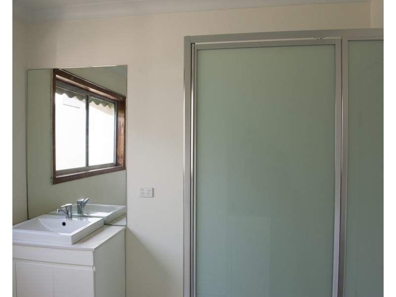 1/3 Maxwell Avenue, Altona North VIC 3025