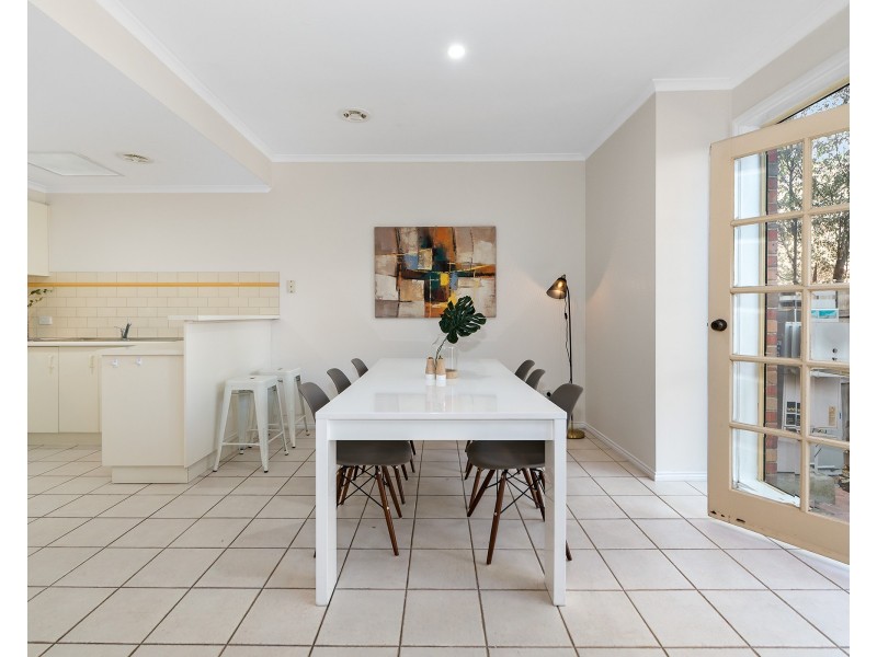 3/212 Queen Street, Altona VIC 3018