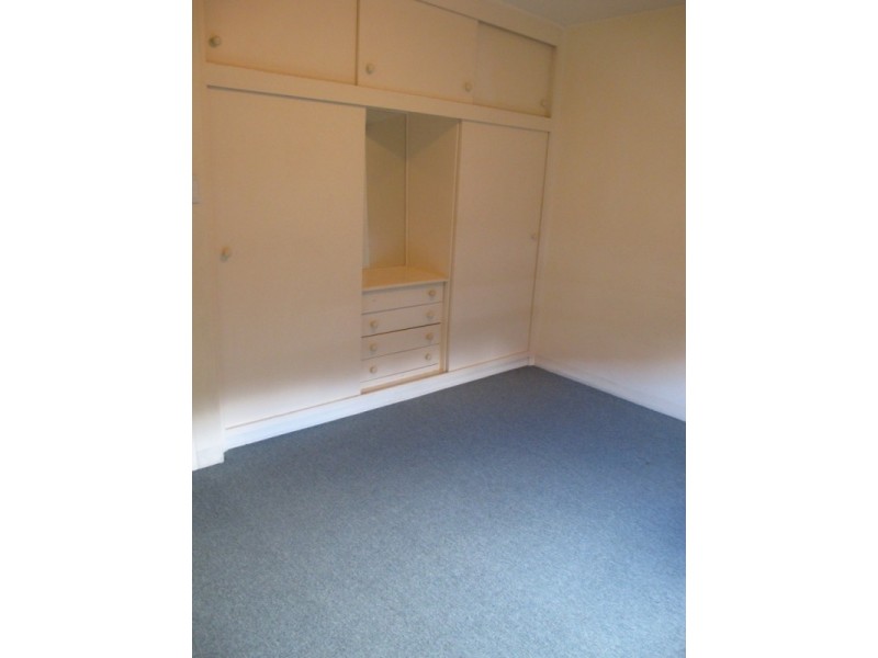 2/68 Kororoit Creek Road, Williamstown VIC 3016