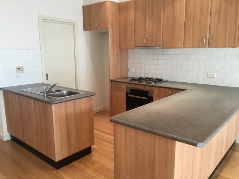 315 Melbourne Road, Newport VIC 3015