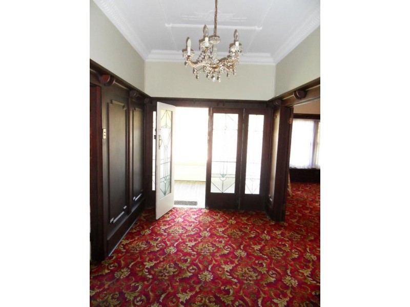 37 Milford Street, Newport VIC 3015