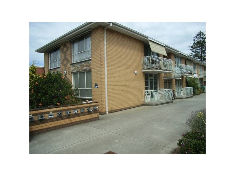 8/97 Melbourne Road, Williamstown VIC 3016