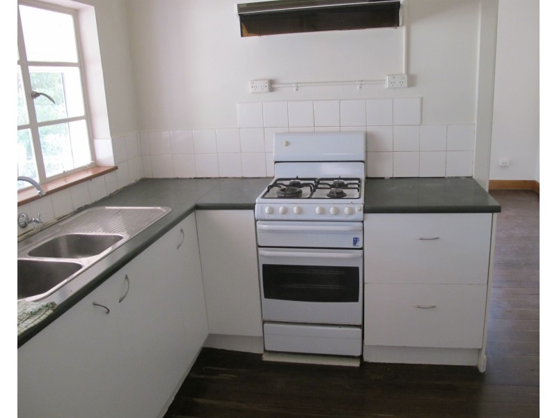 74 Stephenson Street, South Kingsville VIC 3015