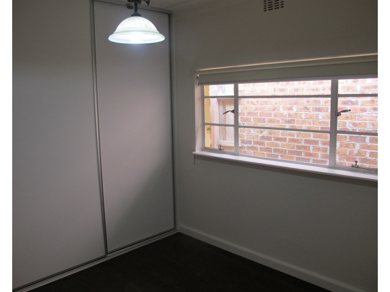 74 Stephenson Street, South Kingsville VIC 3015