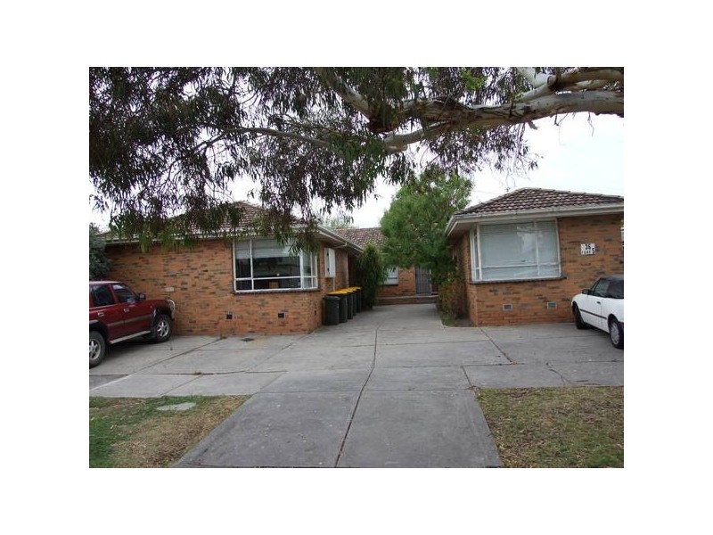 2/36 Robert Street, Newport VIC 3015