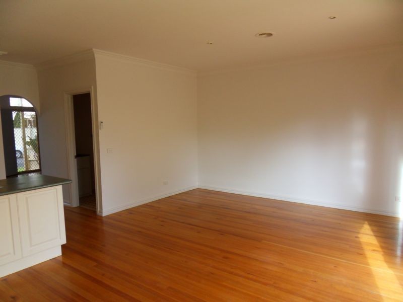 67 John Liston Drive, Newport VIC 3015