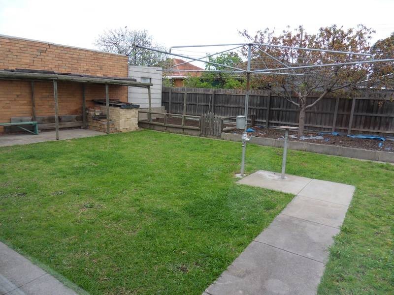 91 Seventh Avenue, Altona North VIC 3025