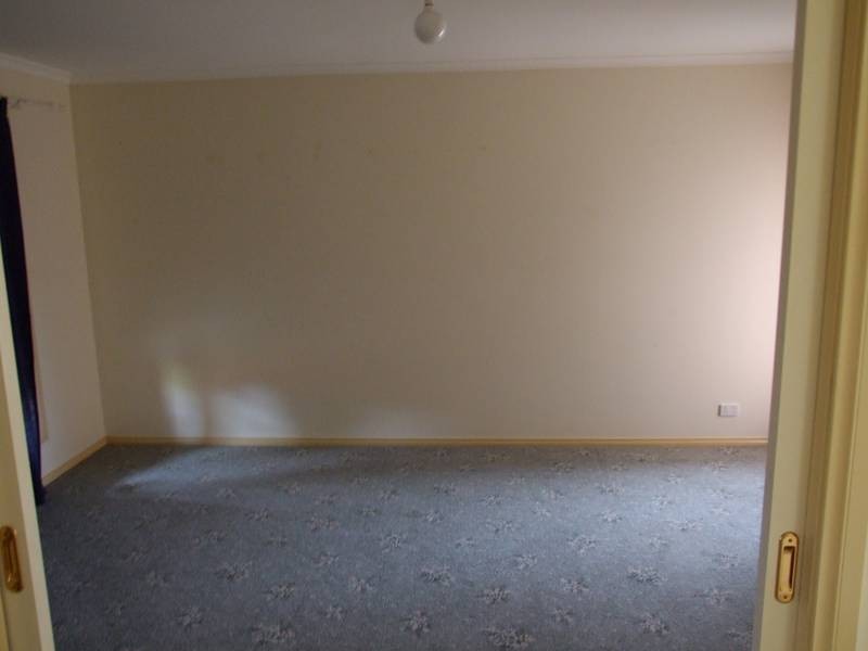 1/27 Hampton Parade, West Footscray VIC 3012