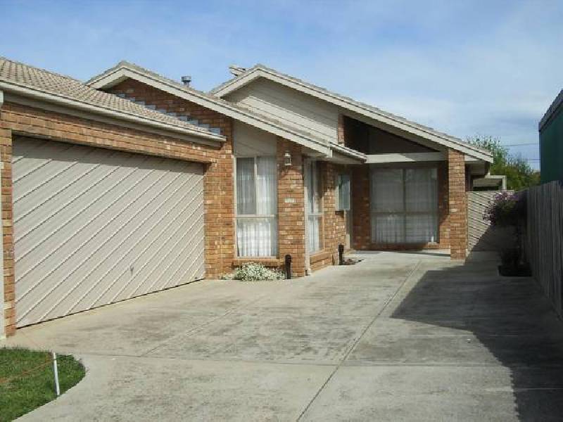 15 Whitehead Court, Altona Meadows VIC 3028
