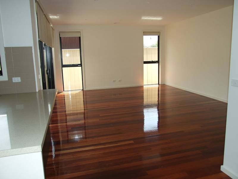 3/75 Elizabeth st, Newport VIC 3015