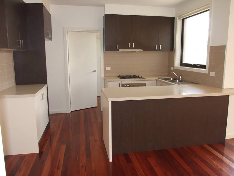 3/75 Elizabeth st, Newport VIC 3015