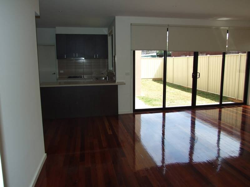 3/75 Elizabeth st, Newport VIC 3015