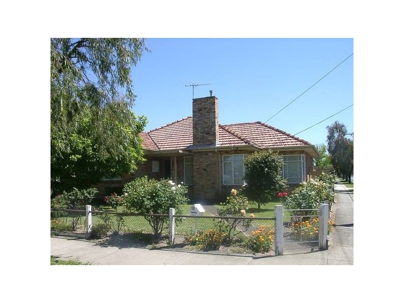 126 Woods Street, Newport VIC 3015