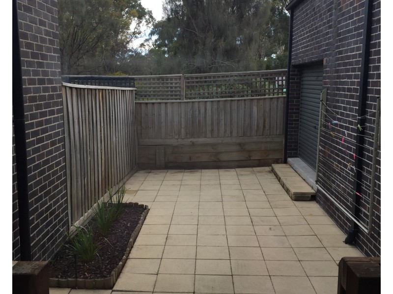 2/3 Johnston Street, Newport VIC 3015