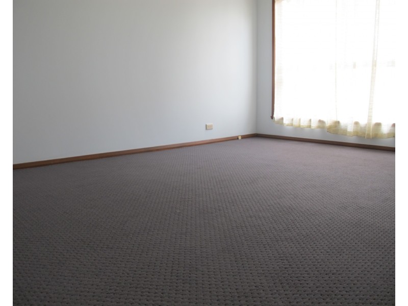 2/124 Blackshaws Road, Newport VIC 3015