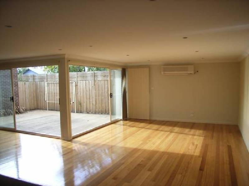 6 Fittis Street, Newport VIC 3015