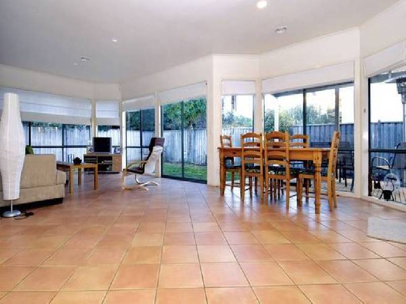 Lakeside Drive, Sanctuary Lakes VIC 3030