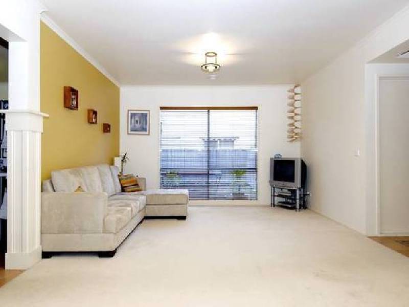 Lakeside Drive, Sanctuary Lakes VIC 3030