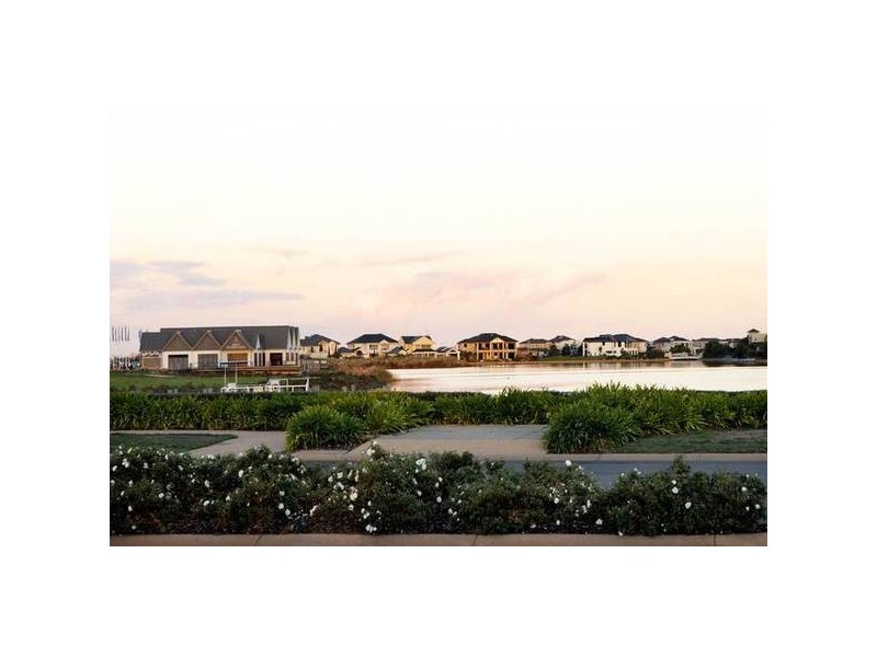 Lakeside Drive, Sanctuary Lakes VIC 3030