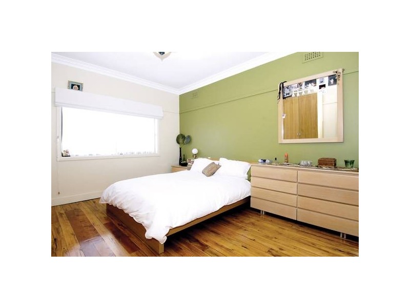 35 Bradley Street, Newport VIC 3015