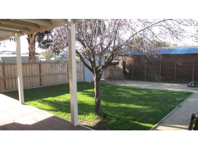 25 Ronald Avenue, Altona North VIC 3025