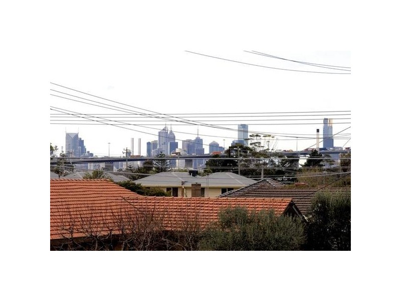 35 Aloha Street, South Kingsville VIC 3015