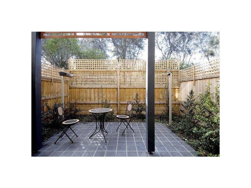 Mason Street, Newport VIC 3015