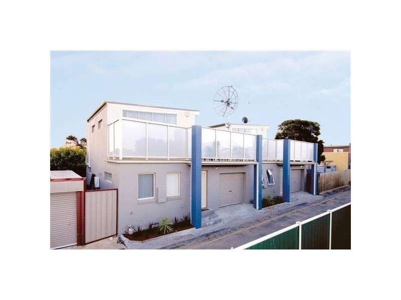 34 + 34A Mason Street, Newport VIC 3015