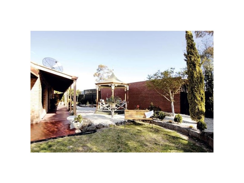 32 Shane Avenue, Seabrook VIC 3028