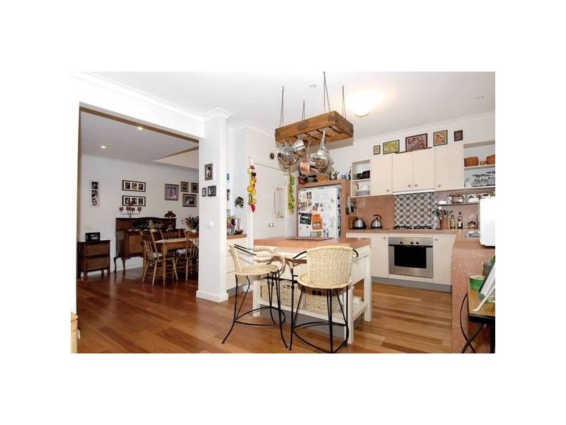 14 Breadalbane Place, Newport VIC 3015