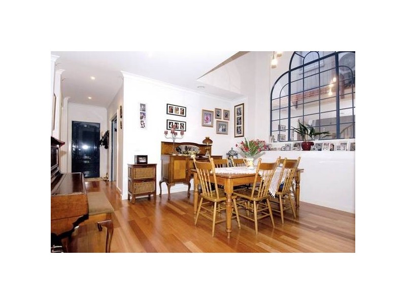 14 Breadalbane Place, Newport VIC 3015