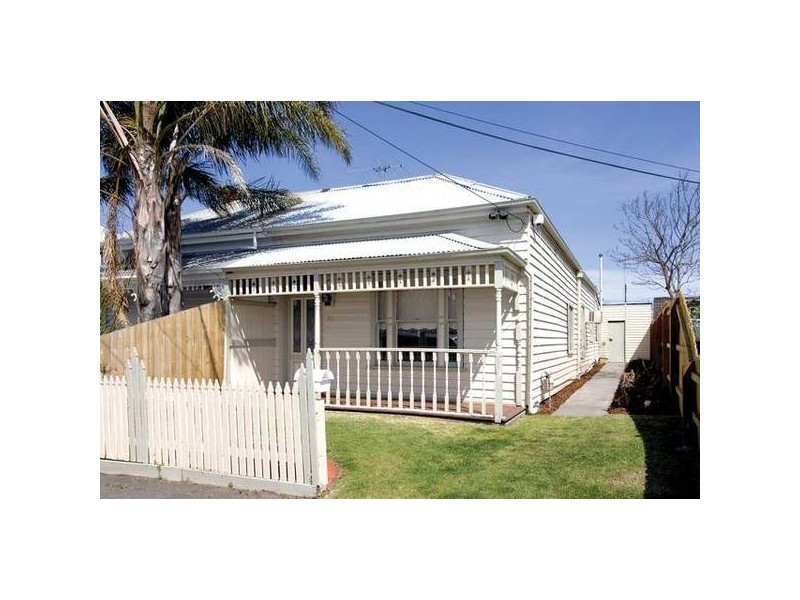 83 River Street, Newport VIC 3015