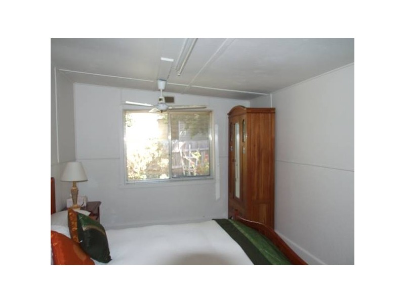 8 Truman Street, Spotswood VIC 3015