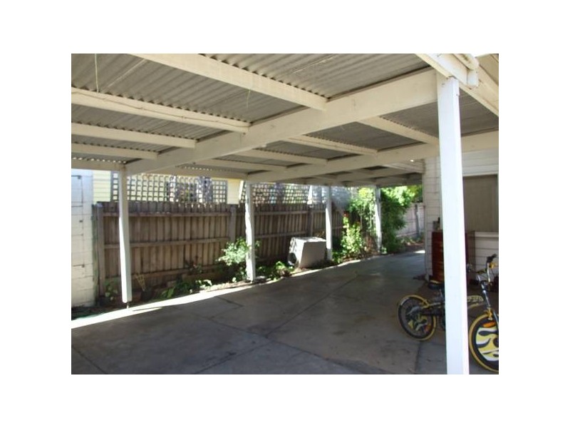 8 Truman Street, Spotswood VIC 3015