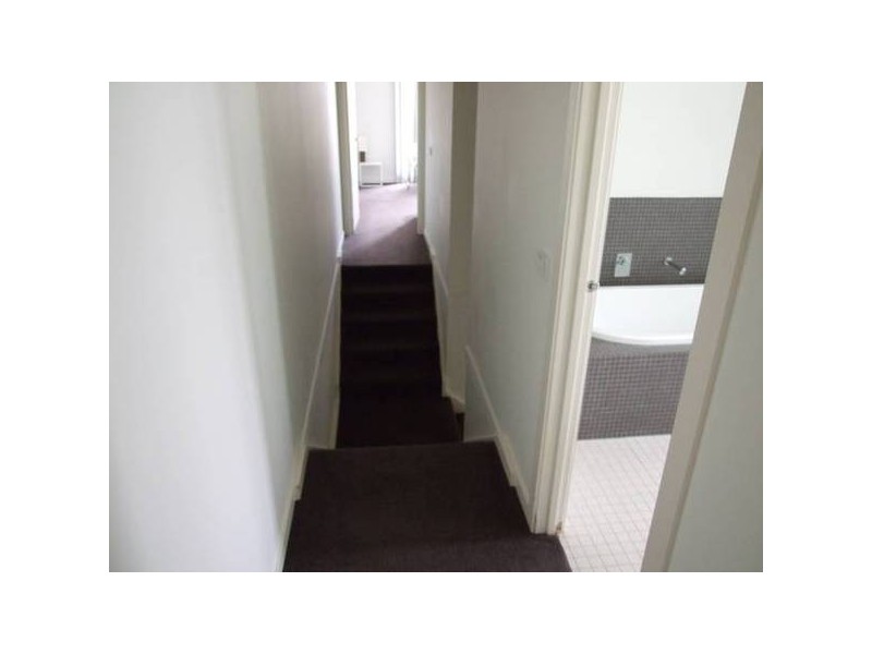 90 Signature Boulevard, Sanctuary Lakes VIC 3030