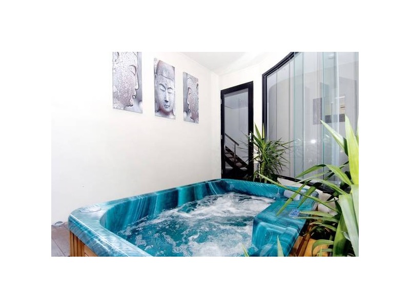 321 Melbourne Road, Newport VIC 3015