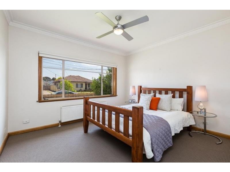 39 Corrigan Avenue, Brooklyn VIC 3012