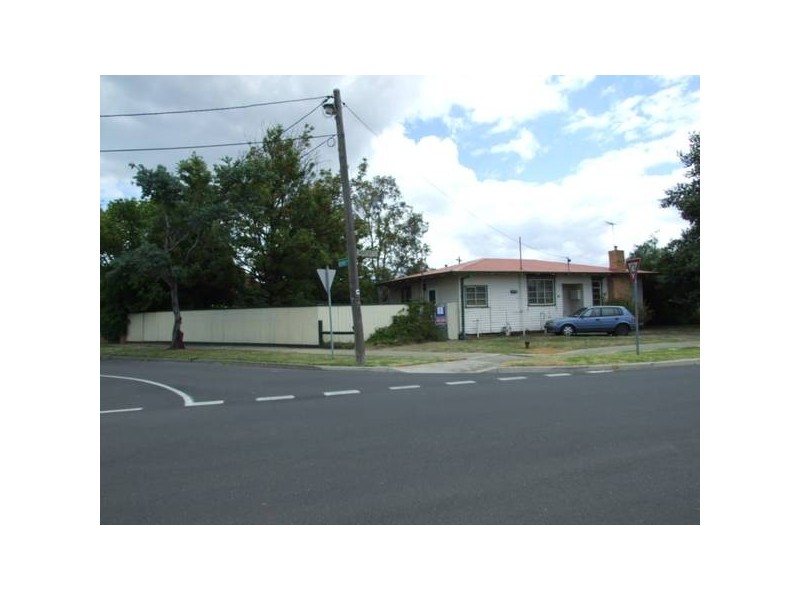 36 Kernot Street, Spotswood VIC 3015