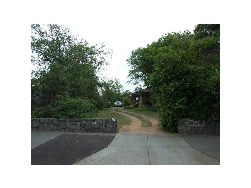 186 Melbourne Road, Williamstown VIC 3016
