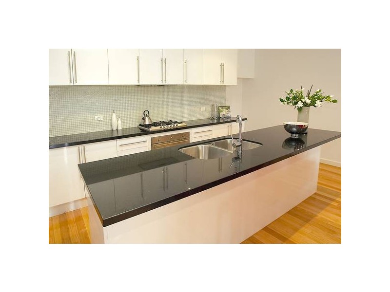 1/51 Bunbury Street, Newport VIC 3015