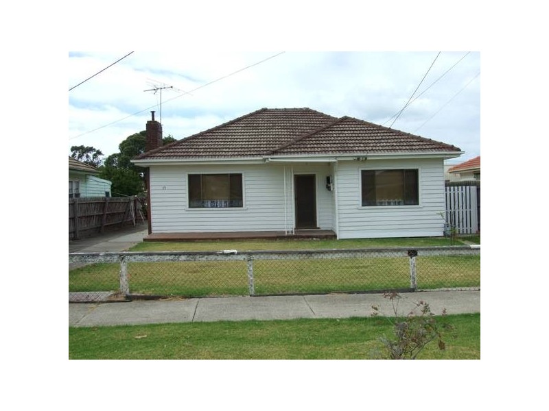 15 McIntosh Road, Altona North VIC 3025