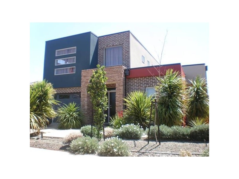 12 Wetlands Boulevard, Truganina VIC 3029