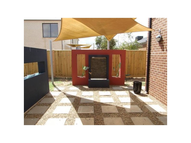 12 Wetlands Boulevard, Truganina VIC 3029