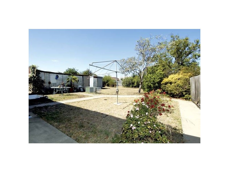 14 Delphin Avenue, Altona North VIC 3025