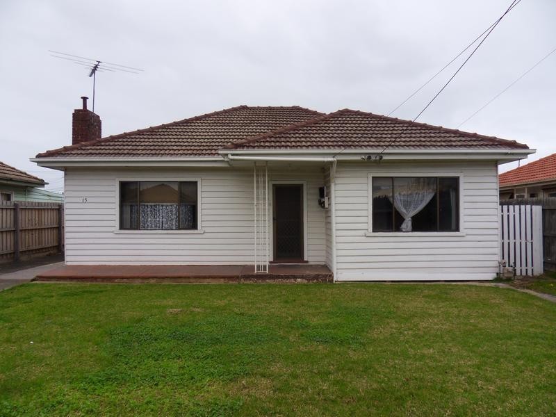 15 McIntosh Road, Altona North VIC 3025