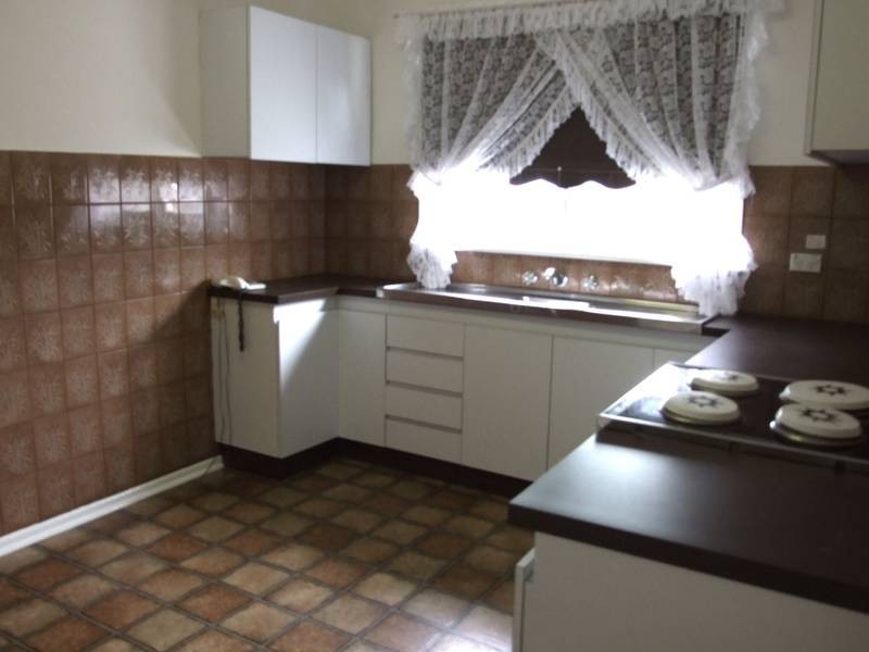 15 McIntosh Road, Altona North VIC 3025