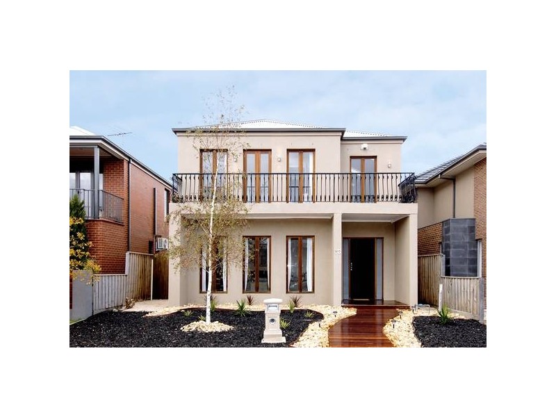 13 Oberon Way, Newport VIC 3015