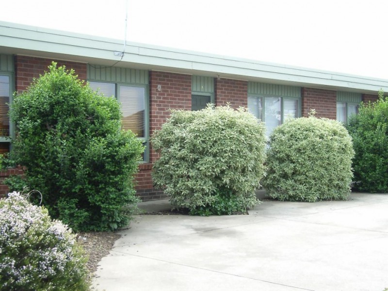 2/42 Bradley Street, Newport VIC 3015
