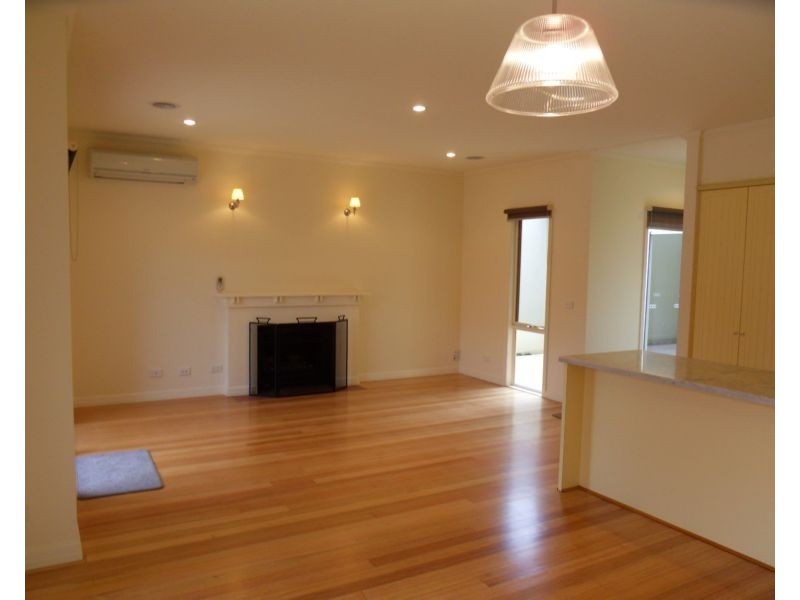 37 Merrett Drive, Williamstown VIC 3016