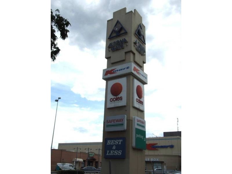 19 Maxwell Avenue, Altona North VIC 3025